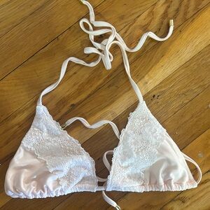 NWOT - Beach Bunny Bikini Top